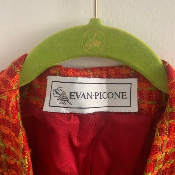 Jacket - Picture 2 of 5